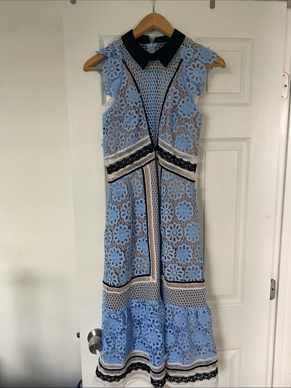 Self-Portrait Blue and Black Floral Lace Midi Dress - Picture 2 of 13